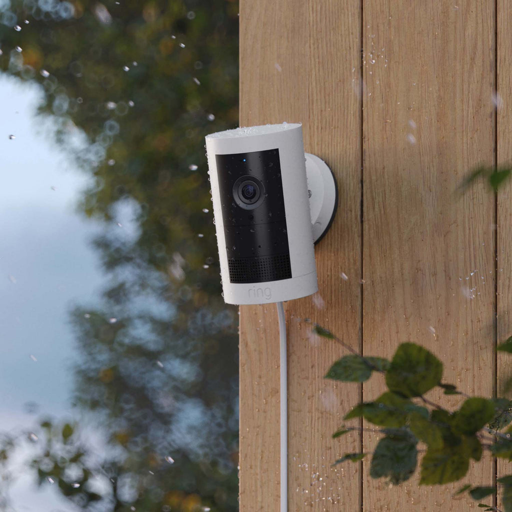 Outdoor Cam Plus Plug-In + Indoor Cam &#40;2nd Gen&#41;